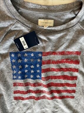 Lucky Brand Kids Gray Tee with Distressed American Flag